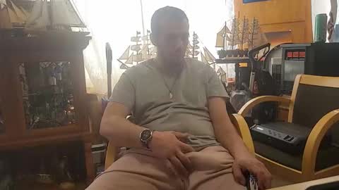 xxScubaStevexx online show from 02/25/26, 05:55