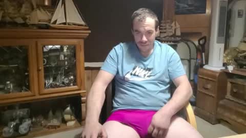 Snapshot of xxscubastevexxx chatting on 03/31/26, 05:08 xxScubaStevexx online show from 03/31/26, 05:08