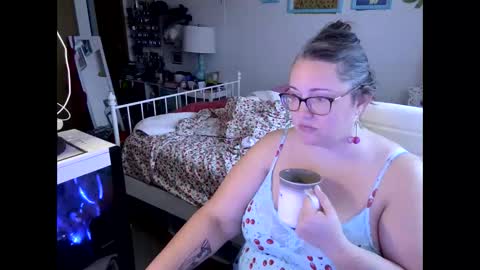 Strawberry Jane online show from 03/07/25, 06:33