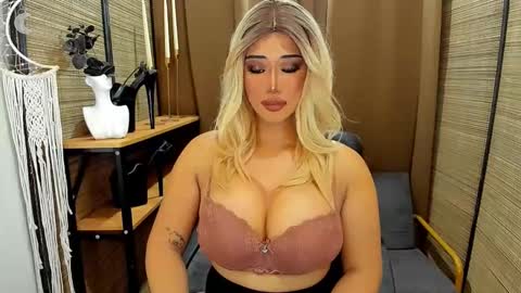 xxtastefullayeshaxx online show from 12/31/24, 06:59