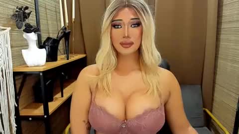 xxtastefullayeshaxx online show from 01/01/25, 07:53