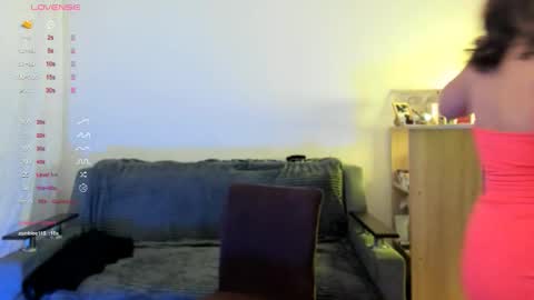 Snapshot of xxviktoryqueenxx chatting on 10/12/25, 08:19 Vi online show from 10/12/25, 08:19