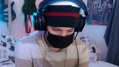 David Fox online show from 02/04/26, 04:51