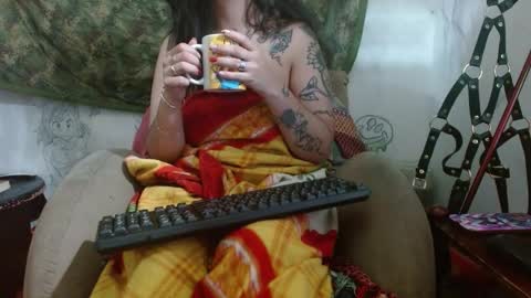   LILI  online show from 12/17/24, 09:07