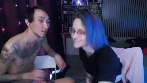 Snapshot of xxx_rays chatting on 06/12/26, 03:05 Ray and Andy online show from 06/12/26, 03:05
