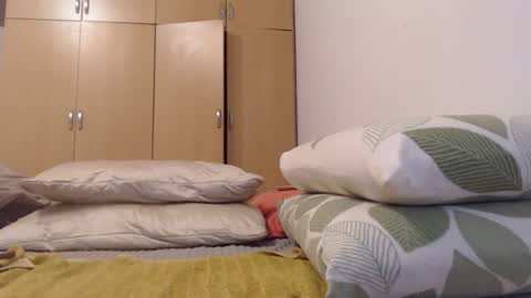 Snapshot of xxxbustybabe27x chatting on 02/16/25, 03:05 Ayanda online show from 02/16/25, 03:05