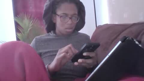 Snapshot of xxxdanidoomsdayxxx chatting on 12/18/25, 06:58 Danielle online show from 12/18/25, 06:58