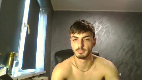 xxxdonpuiuuxxx online show from 01/05/25, 11:37