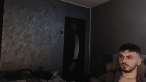 xxxdonpuiuuxxx online show from 12/16/25, 08:08