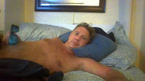 Snapshot of xxxelentdick chatting on 04/07/26, 07:09 deeeeznutz online show from 04/07/26, 07:09