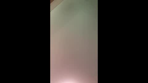 Snapshot of xxxelentdick chatting on 04/30/26, 01:39 deeeeznutz online show from 04/30/26, 01:39