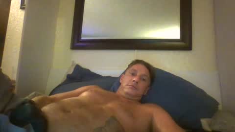 Snapshot of xxxelentdick chatting on 07/24/26, 12:25 deeeeznutz online show from 07/24/26, 12:25