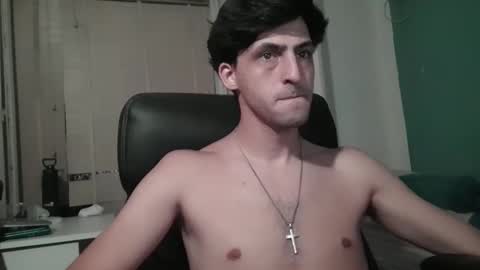 Snapshot of xxxfacu chatting on 01/14/25, 02:40 xxxfacu online show from 01/14/25, 02:40