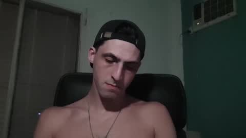 Snapshot of xxxfacu chatting on 02/24/25, 06:16 xxxfacu online show from 02/24/25, 06:16