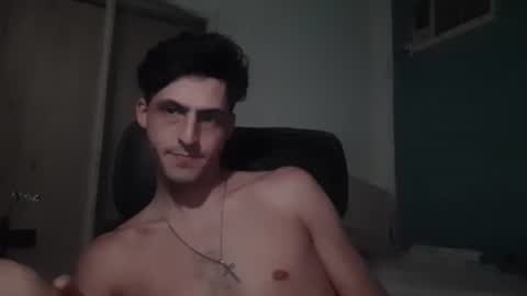 Snapshot of xxxfacu chatting on 03/01/25, 04:47 xxxfacu online show from 03/01/25, 04:47