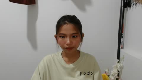 Snapshot of xxxforyouonlyxxx chatting on 02/05/25, 01:44 inday pinay online show from 02/05/25, 01:44