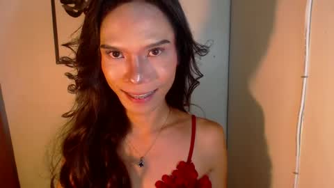 Snapshot of xxxfuckgirlyumsxxx chatting on 06/24/26, 09:30 Your Princess Yums online show from 06/24/26, 09:30