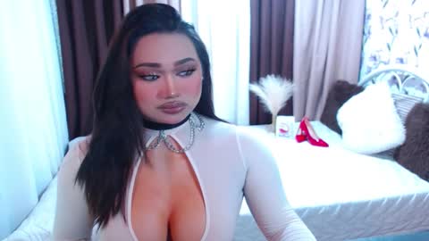 Snapshot of xxxgiganticoliviacummerxxx chatting on 03/08/26, 04:55 OLIVIA online show from 03/08/26, 04:55