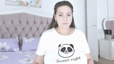 Snapshot of xxxgreatshow chatting on 03/29/26, 07:08 Elvira online show from 03/29/26, 07:08