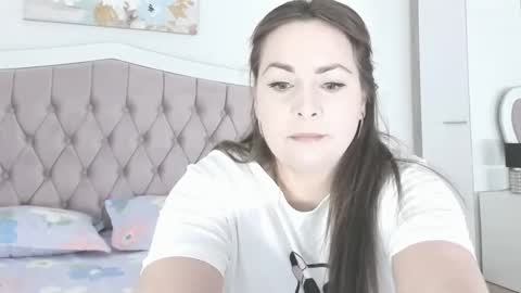 Snapshot of xxxgreatshow chatting on 04/13/26, 05:46 Elvira online show from 04/13/26, 05:46