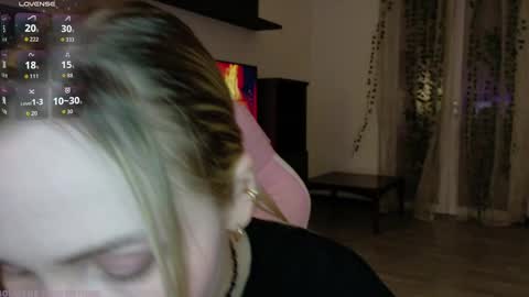 Snapshot of xxxhoneyxx chatting on 03/13/26, 12:50 Onlyfanz online show from 03/13/26, 12:50