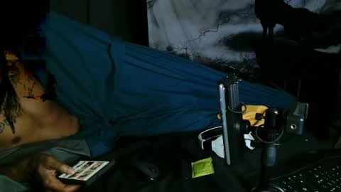 xxxjrstrokesxxx online show from 01/28/25, 07:32