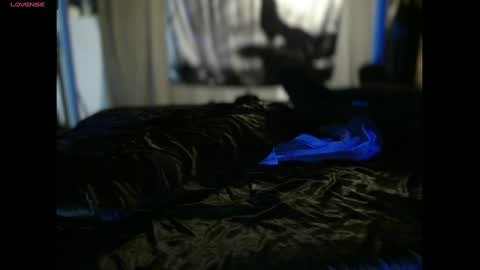 xxxjrstrokesxxx online show from 11/17/25, 08:14