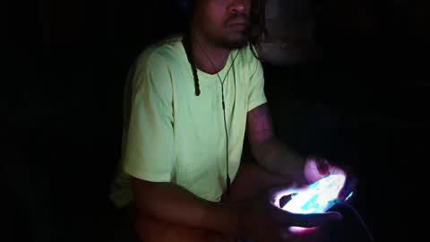 Snapshot of xxxjrstrokesxxx chatting on 04/05/26, 08:28 xxxjrstrokesxxx online show from 04/05/26, 08:28