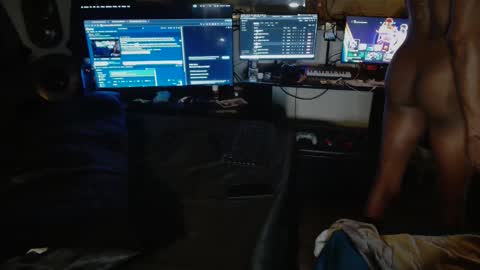 Snapshot of xxxjrstrokesxxx chatting on 04/11/26, 04:44 xxxjrstrokesxxx online show from 04/11/26, 04:44