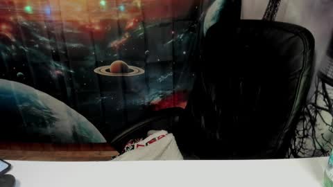 Snapshot of xxxnewlywedsxxx chatting on 03/02/25, 10:24 Lana online show from 03/02/25, 10:24