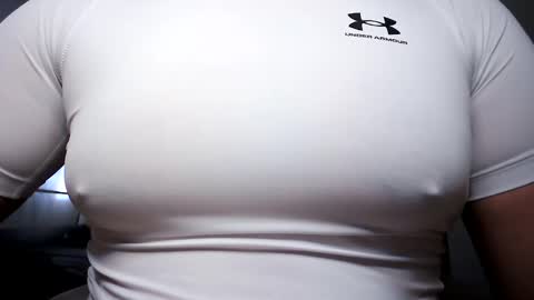 Snapshot of xxxotter chatting on 04/19/26, 10:03 xxxotter online show from 04/19/26, 10:03