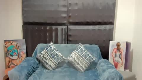 Sara online show from 02/16/25, 05:04