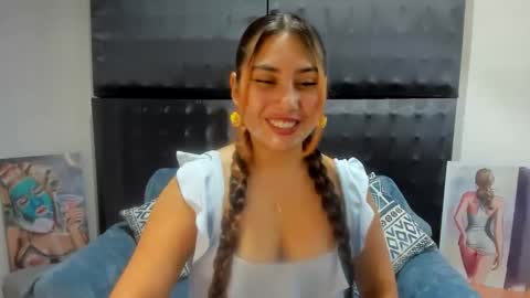 Sara online show from 04/28/26, 02:27
