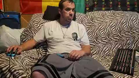 Snapshot of xxxscubastevexx chatting on 06/11/26, 10:57 ScubaSteve online show from 06/11/26, 10:57