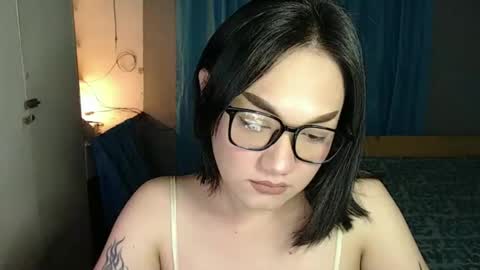 Snapshot of xxxsexydollxxx chatting on 04/02/26, 12:03 Melissa online show from 04/02/26, 12:03