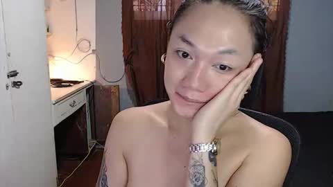 Melissa online show from 05/17/26, 02:42