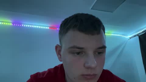 Snapshot of xxxten_ chatting on 04/06/26, 07:59 Leo online show from 04/06/26, 07:59