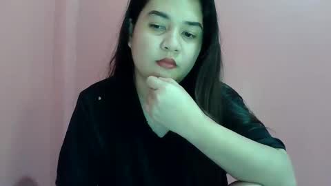Snapshot of xxyummiee_69xx chatting on 05/06/26, 05:51 jane online show from 05/06/26, 05:51