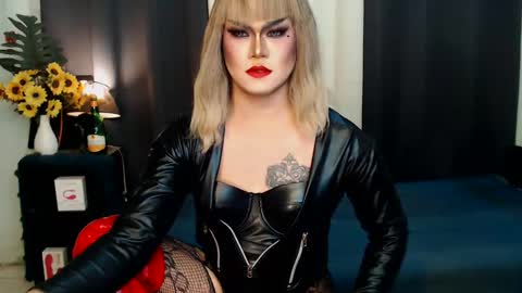 QueenMarina online show from 02/07/25, 06:45