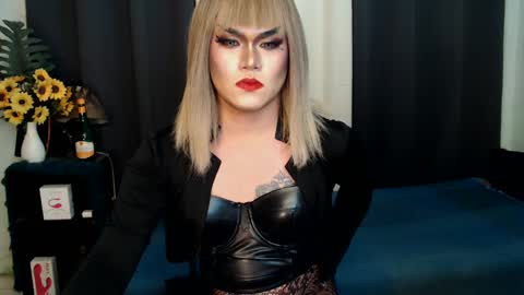 QueenMarina online show from 02/19/25, 06:32