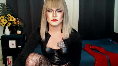 QueenMarina online show from 02/23/25, 01:46