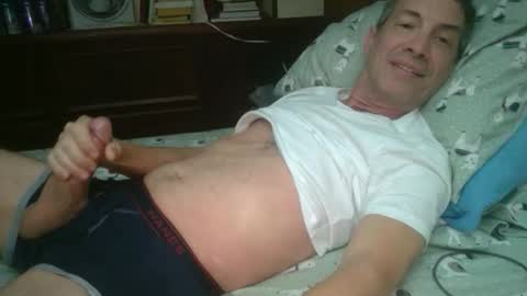 Snapshot of yacht3oy chatting on 12/15/25, 06:50 yacht3oy online show from 12/15/25, 06:50