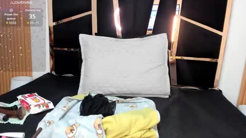 Yahaira online show from 12/15/25, 02:10