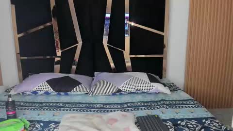 Snapshot of yahaira__ chatting on 03/17/26, 03:37 Yahaira online show from 03/17/26, 03:37