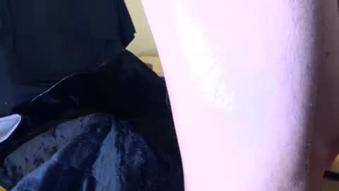 YAJ online show from 11/04/25, 10:42