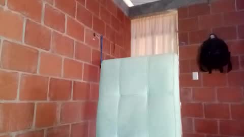 Yajz online show from 09/26/25, 12:31