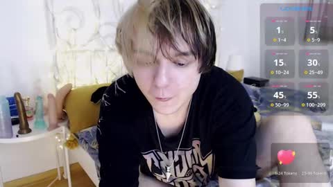 Yanar online show from 02/25/25, 05:15