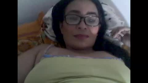 Snapshot of yakissmit chatting on 05/13/26, 08:06 yakissmit online show from 05/13/26, 08:06