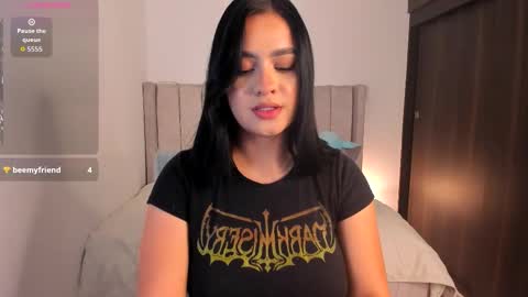 Snapshot of yaky_ chatting on 09/12/25, 12:22 Yakeline online show from 09/12/25, 12:22