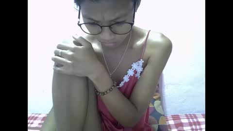 Snapshot of yalane chatting on 05/13/26, 06:55 yalane online show from 05/13/26, 06:55